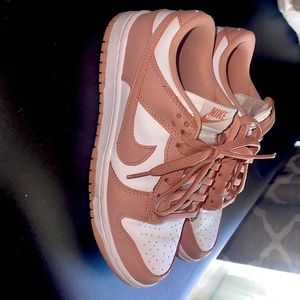 Nike pink dunk lows